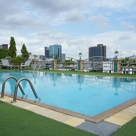 Royal Suite Hotel Bangkok Kültér fotó