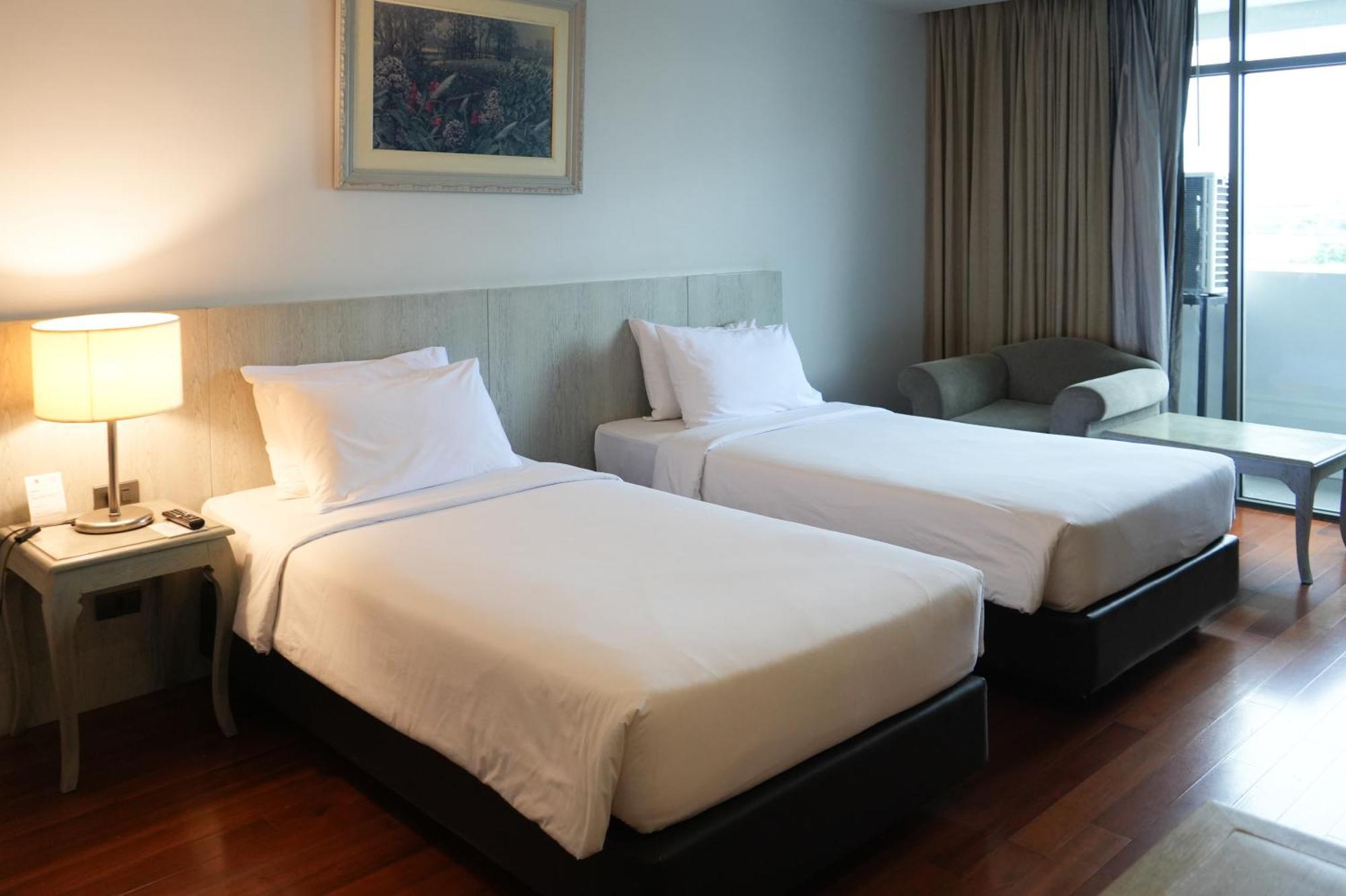 Royal Suite Hotel Bangkok Kültér fotó