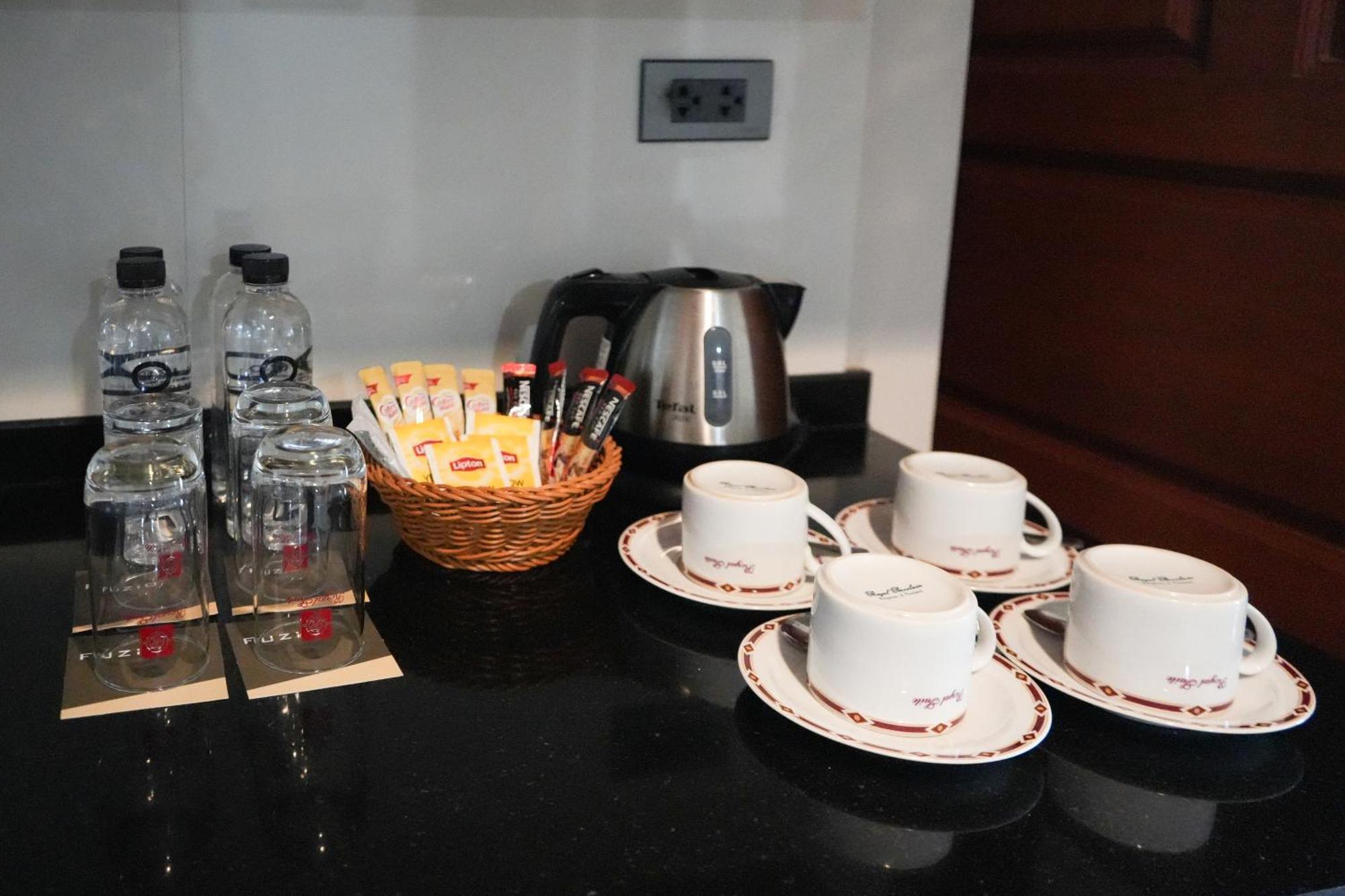 Royal Suite Hotel Bangkok Kültér fotó