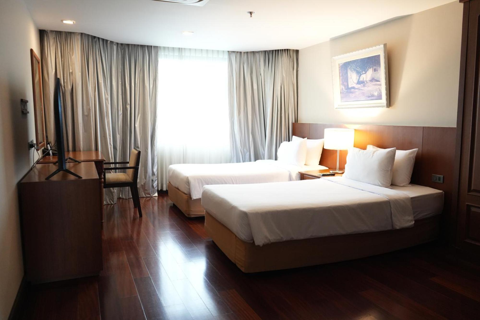 Royal Suite Hotel Bangkok Kültér fotó
