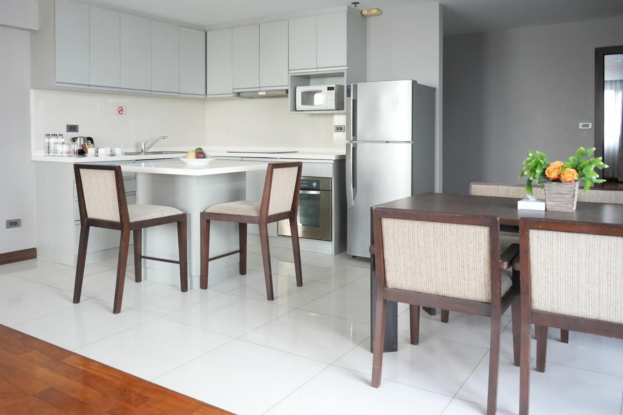 Royal Suite Hotel Bangkok Kültér fotó