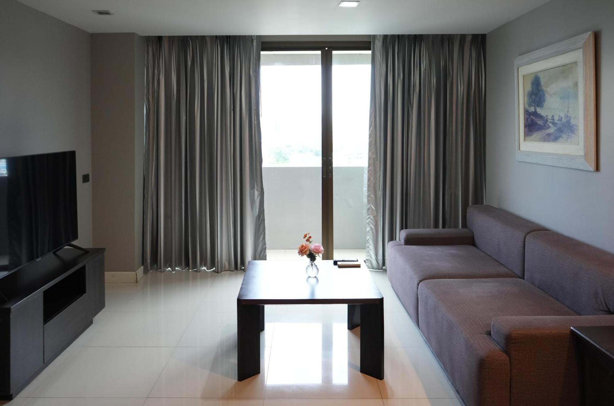 Royal Suite Hotel Bangkok Kültér fotó