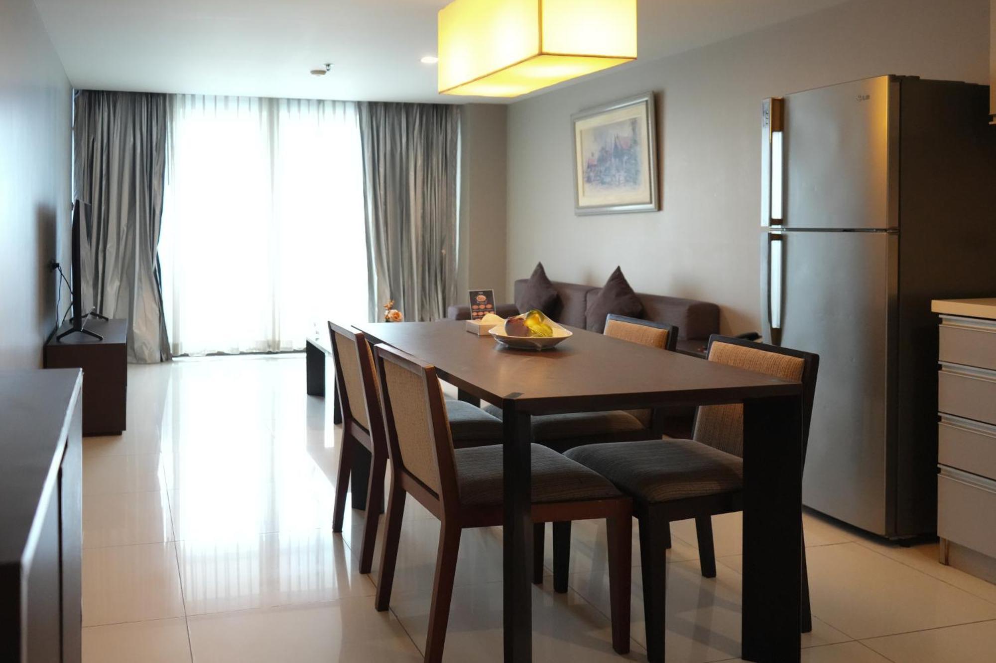 Royal Suite Hotel Bangkok Kültér fotó