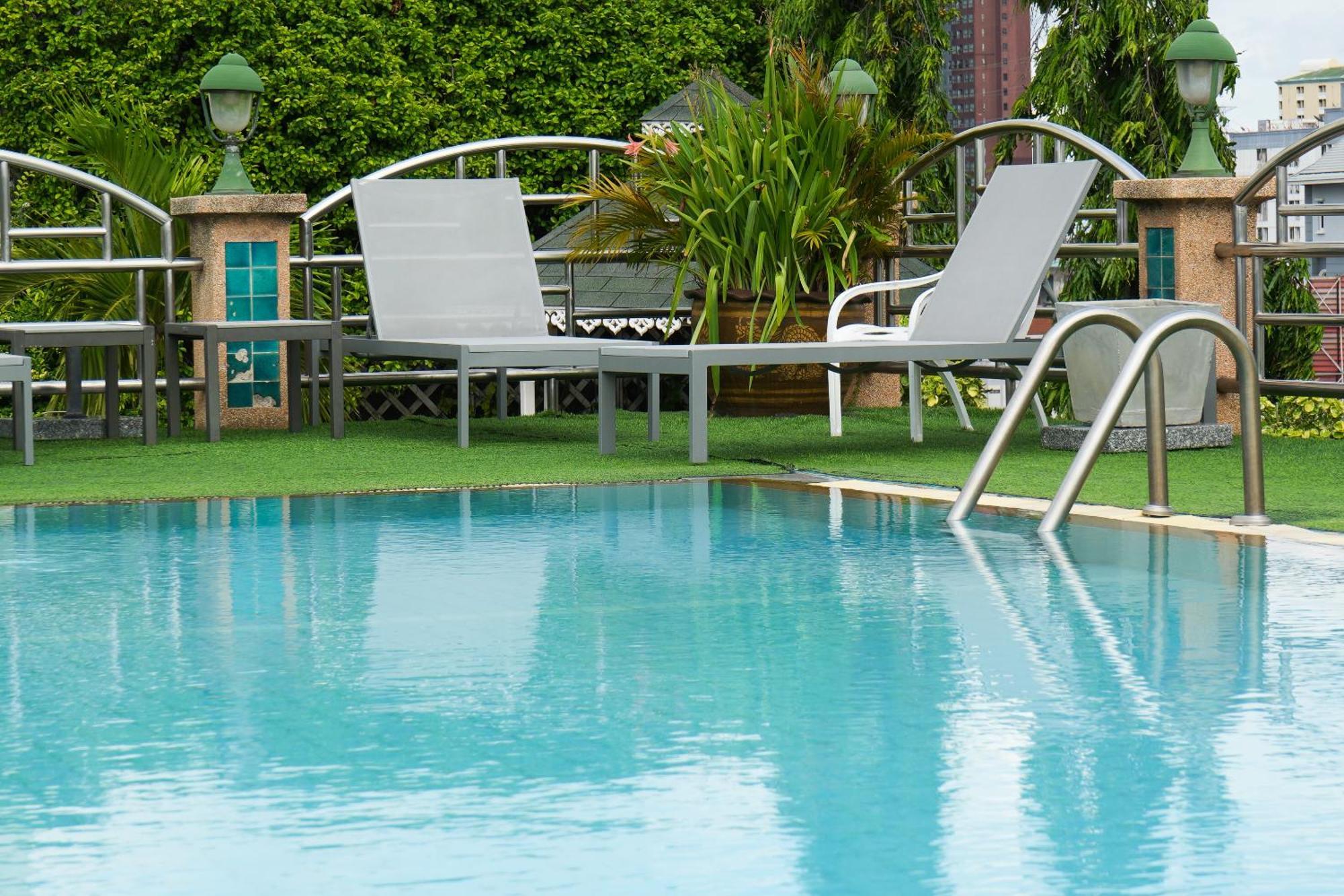 Royal Suite Hotel Bangkok Kültér fotó